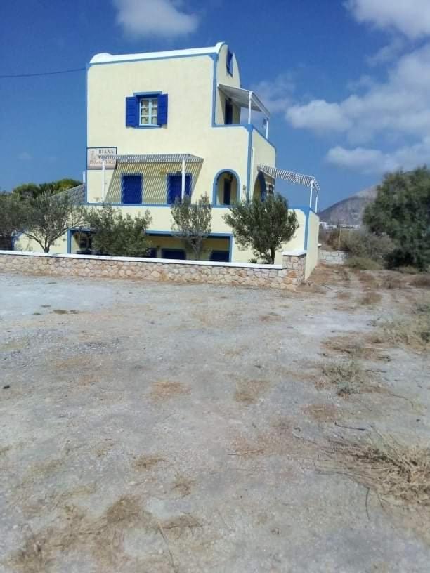 Darzenta Athina Beach Houses Периволос Екстериор снимка