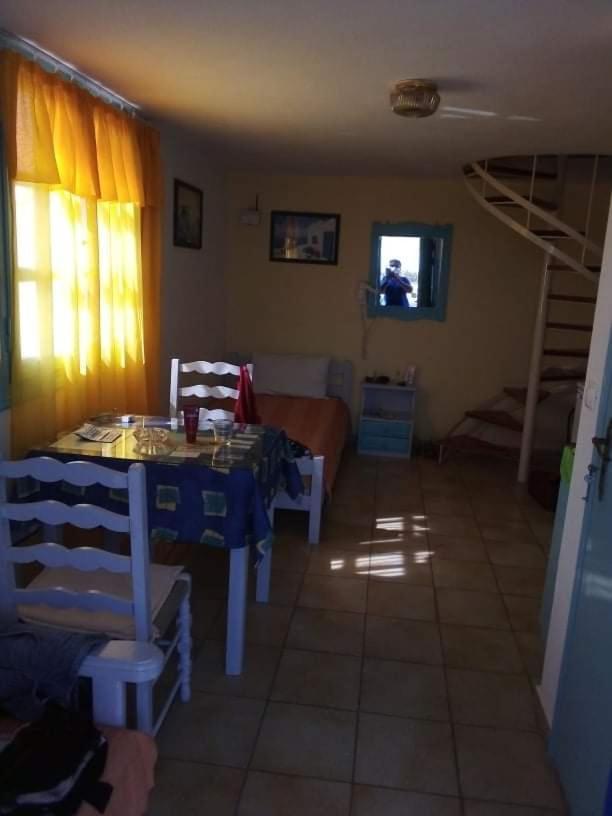 Darzenta Athina Beach Houses Периволос Екстериор снимка